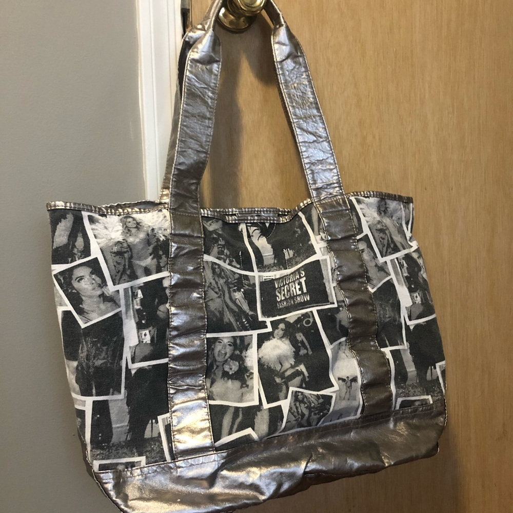 Victoria’s Secret overnight/beach bag